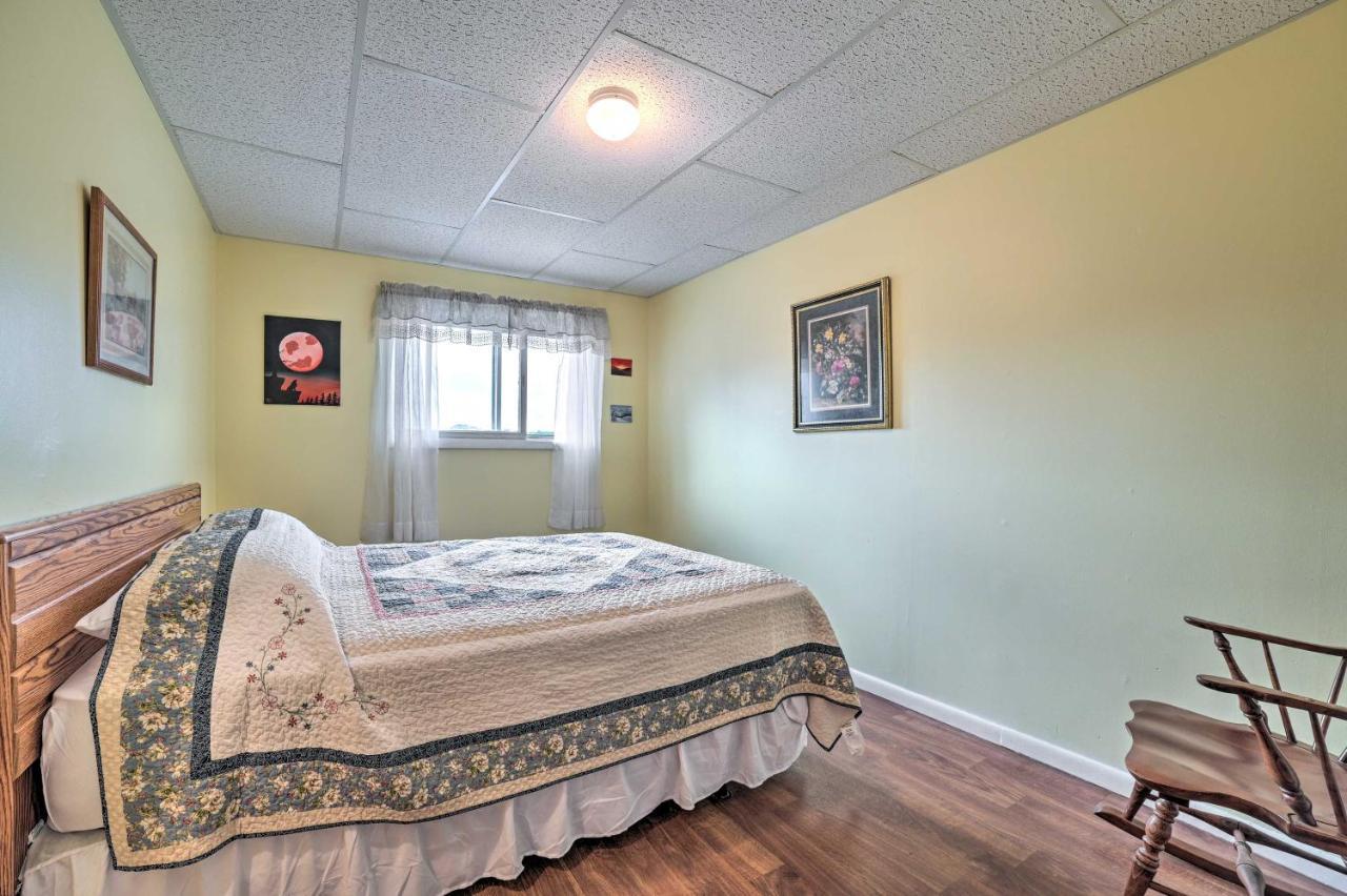 Walkable St Ignace Condo With Lake Huron Views Saint Ignace Exterior foto